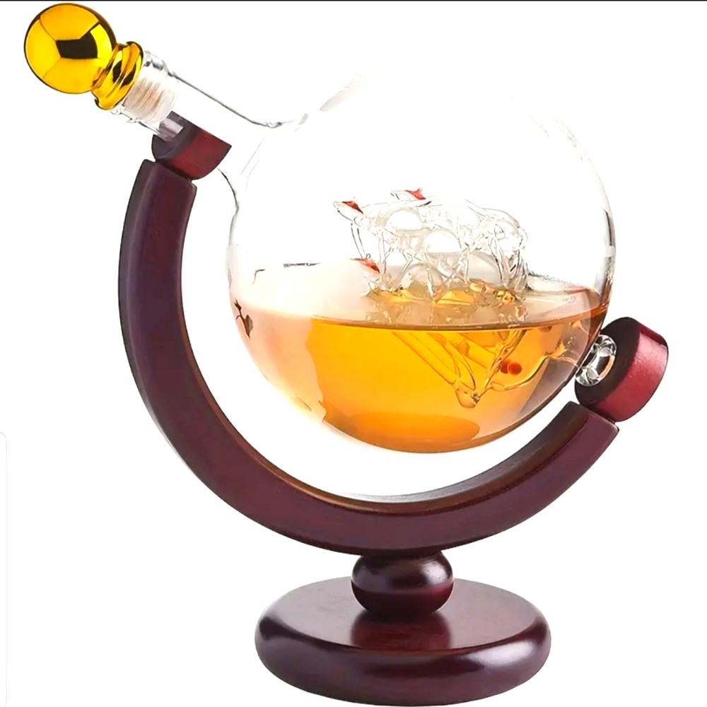 Globe Wine Decanter